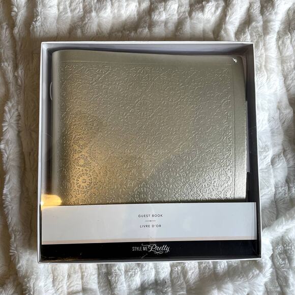 STYLE ME PRETTY Wedding Guest Book with Cards and Envelopes Gold White Notes - Picture 2 of 4